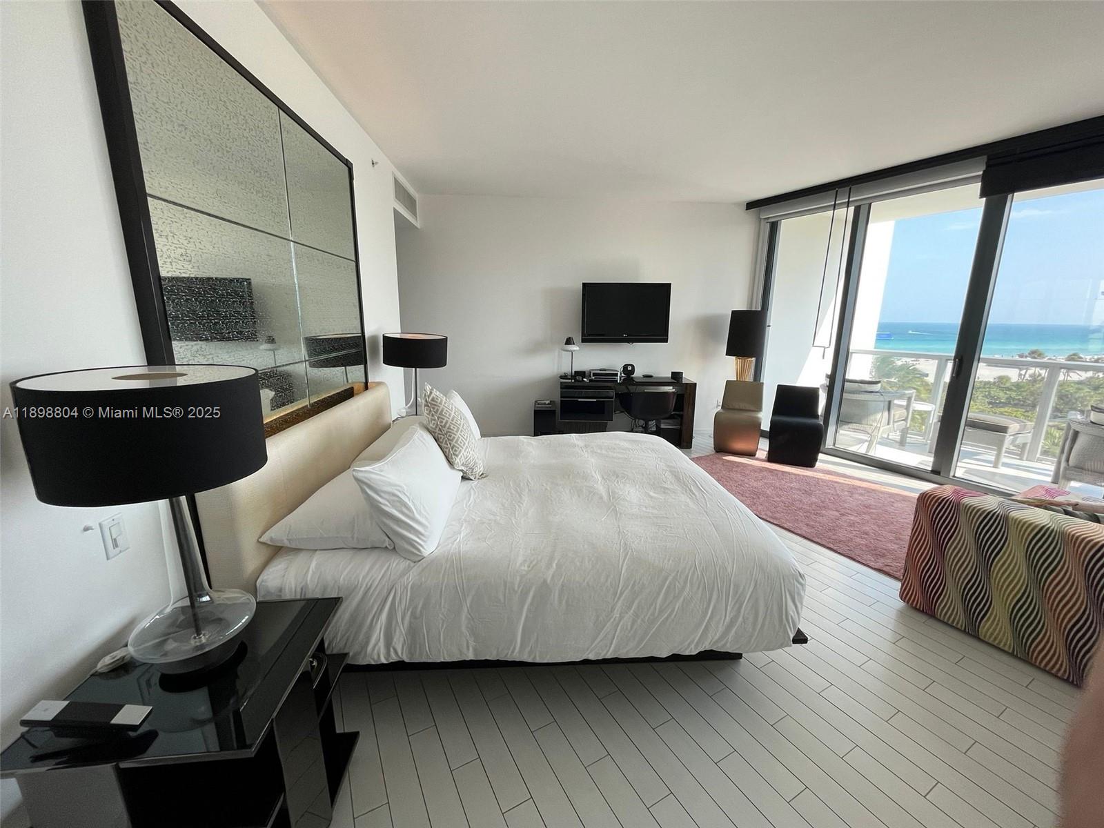 2201 Collins Ave #626, Miami Beach FL 33139
