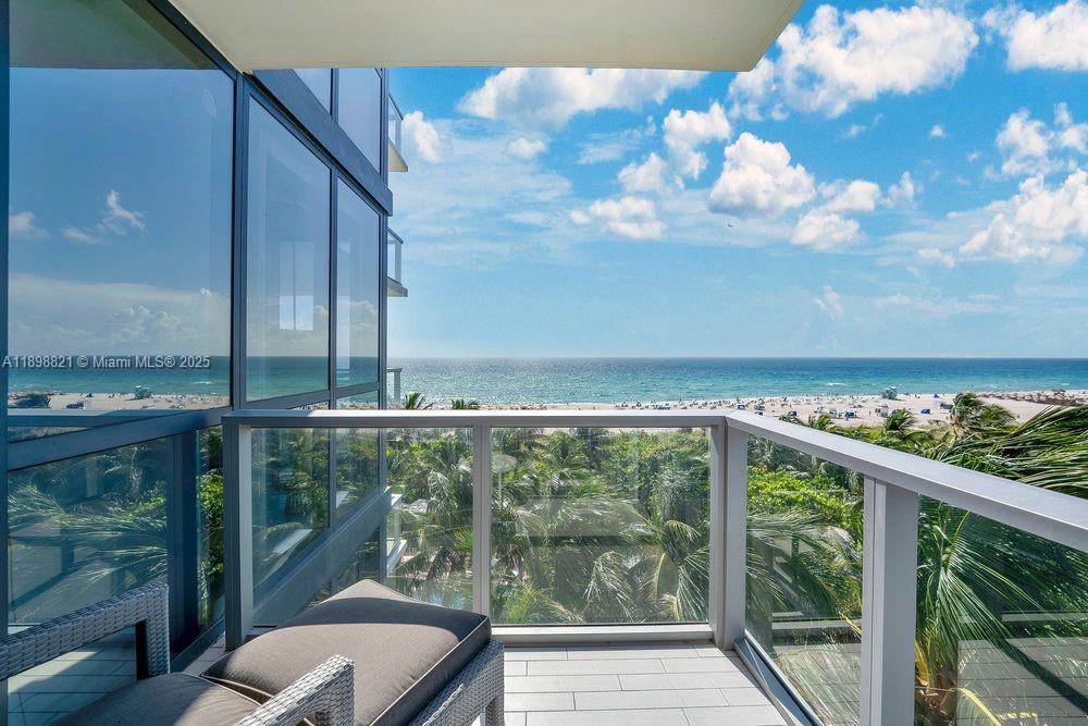 2201 Collins Ave #628, Miami Beach FL 33139