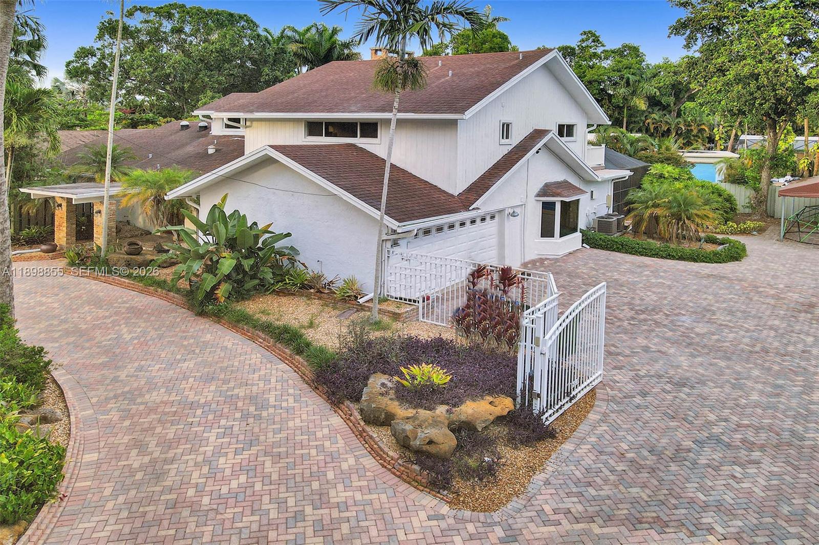 2120 SW 28th Way, Fort Lauderdale FL 33312