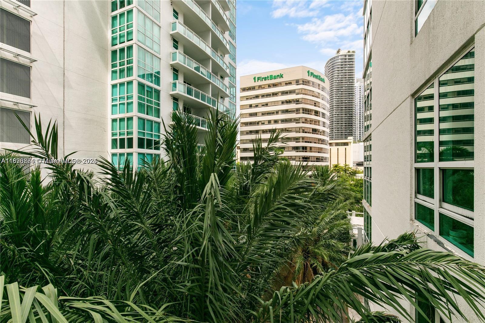 950 Brickell Bay Dr #403, Miami FL 33131