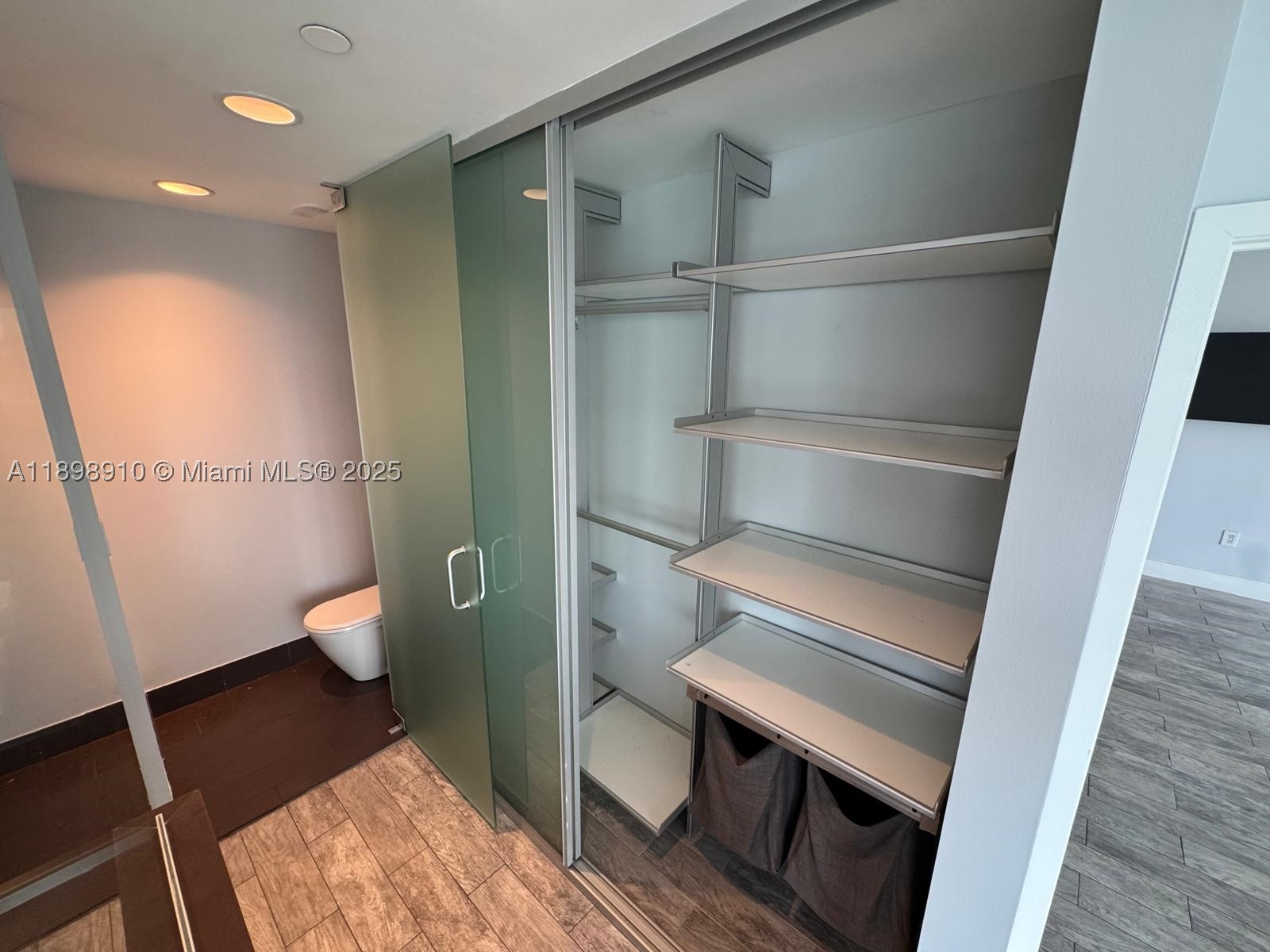 1040 Biscayne Blvd #1106, Miami FL 33132
