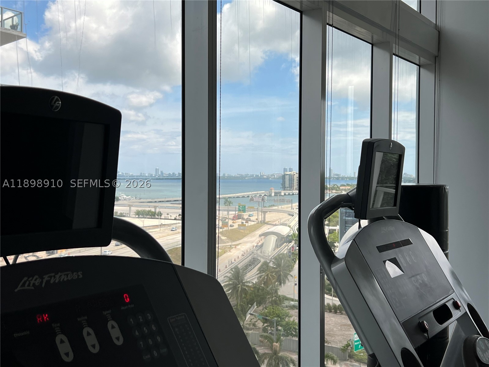 1040 Biscayne Blvd #1106, Miami FL 33132