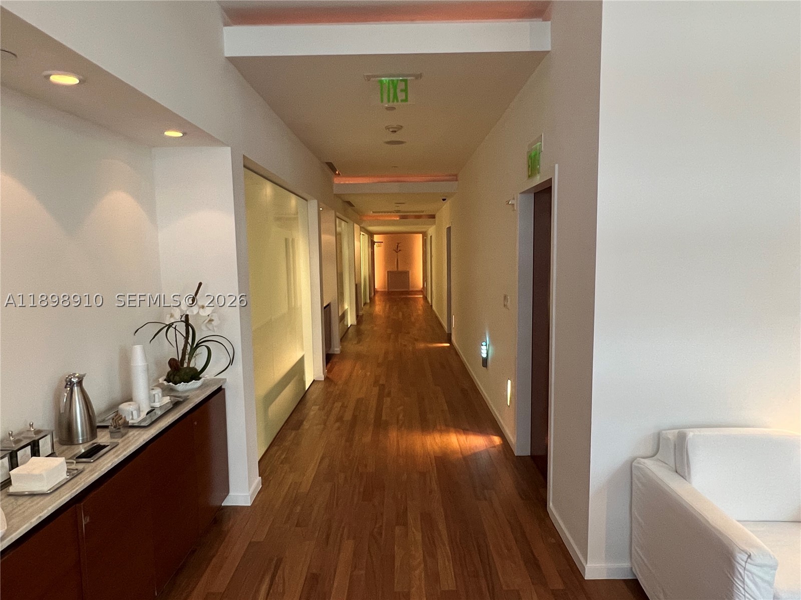 1040 Biscayne Blvd #1106, Miami FL 33132