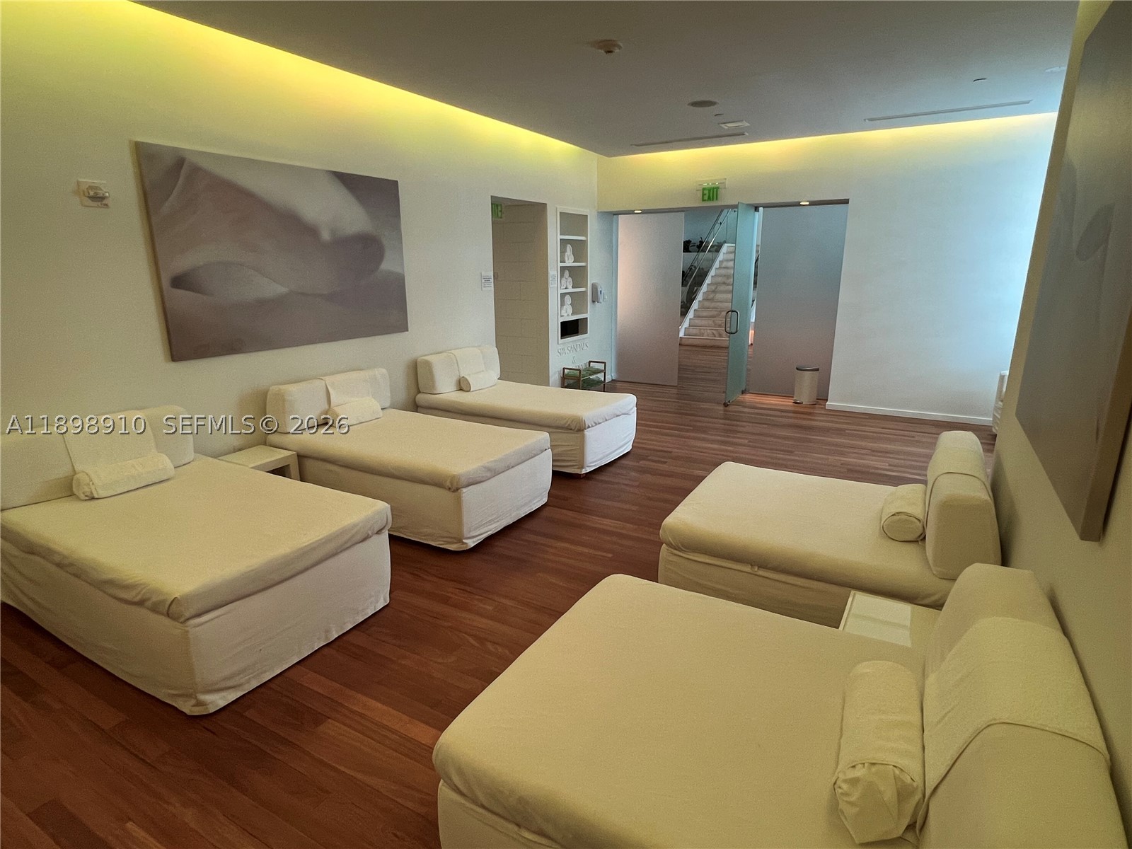 1040 Biscayne Blvd #1106, Miami FL 33132