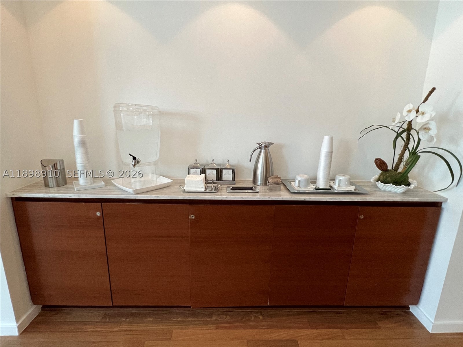 1040 Biscayne Blvd #1106, Miami FL 33132