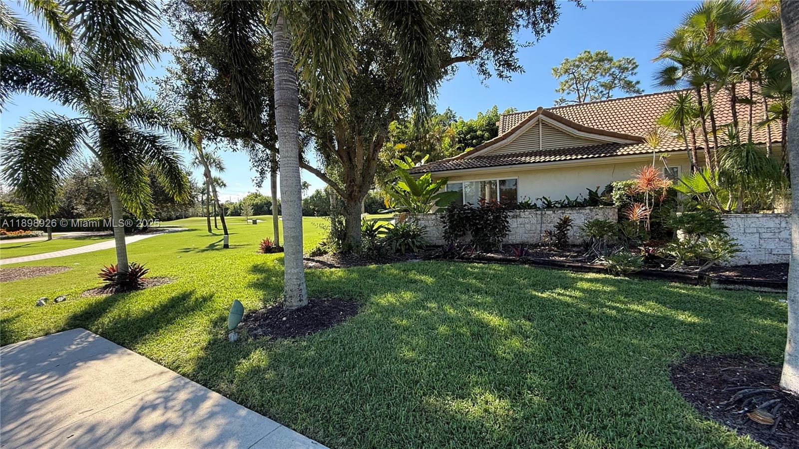 10134 Boca Woods Ln #10134, Boca Raton FL 33428