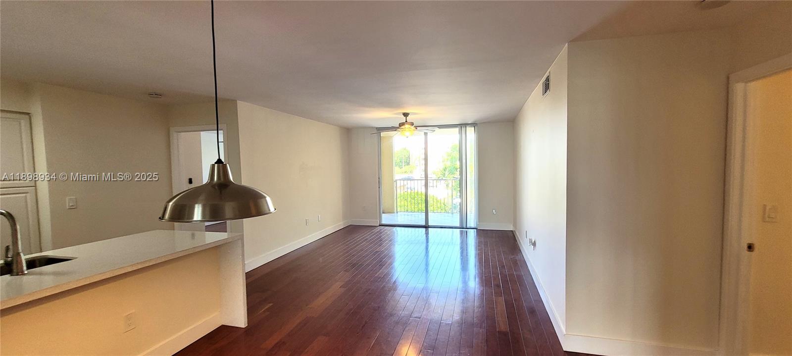 19555 E Country Club Dr #8307, Aventura FL 33180