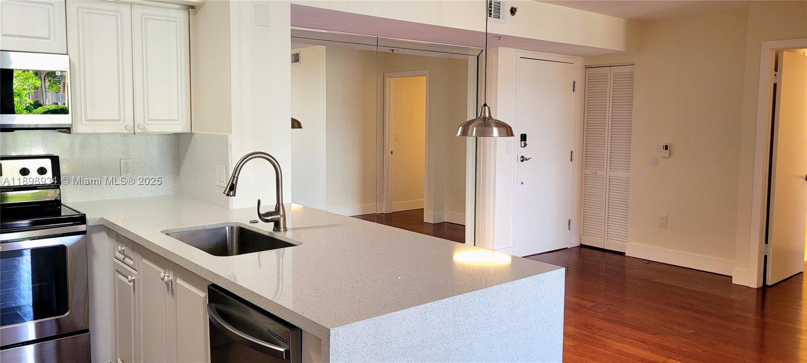 19555 E Country Club Dr #8307, Aventura FL 33180
