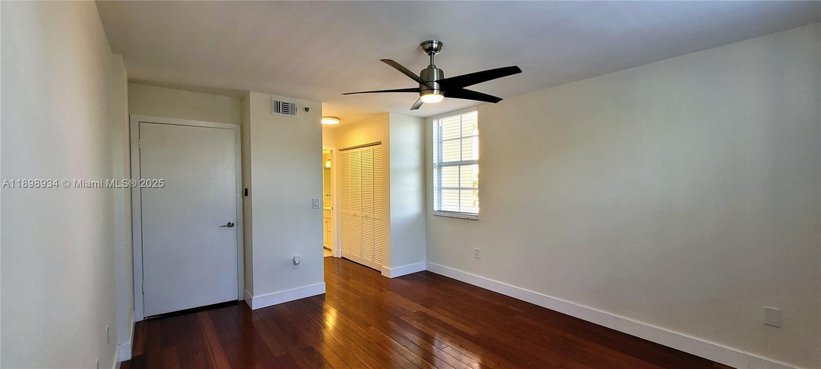 19555 E Country Club Dr #8307, Aventura FL 33180