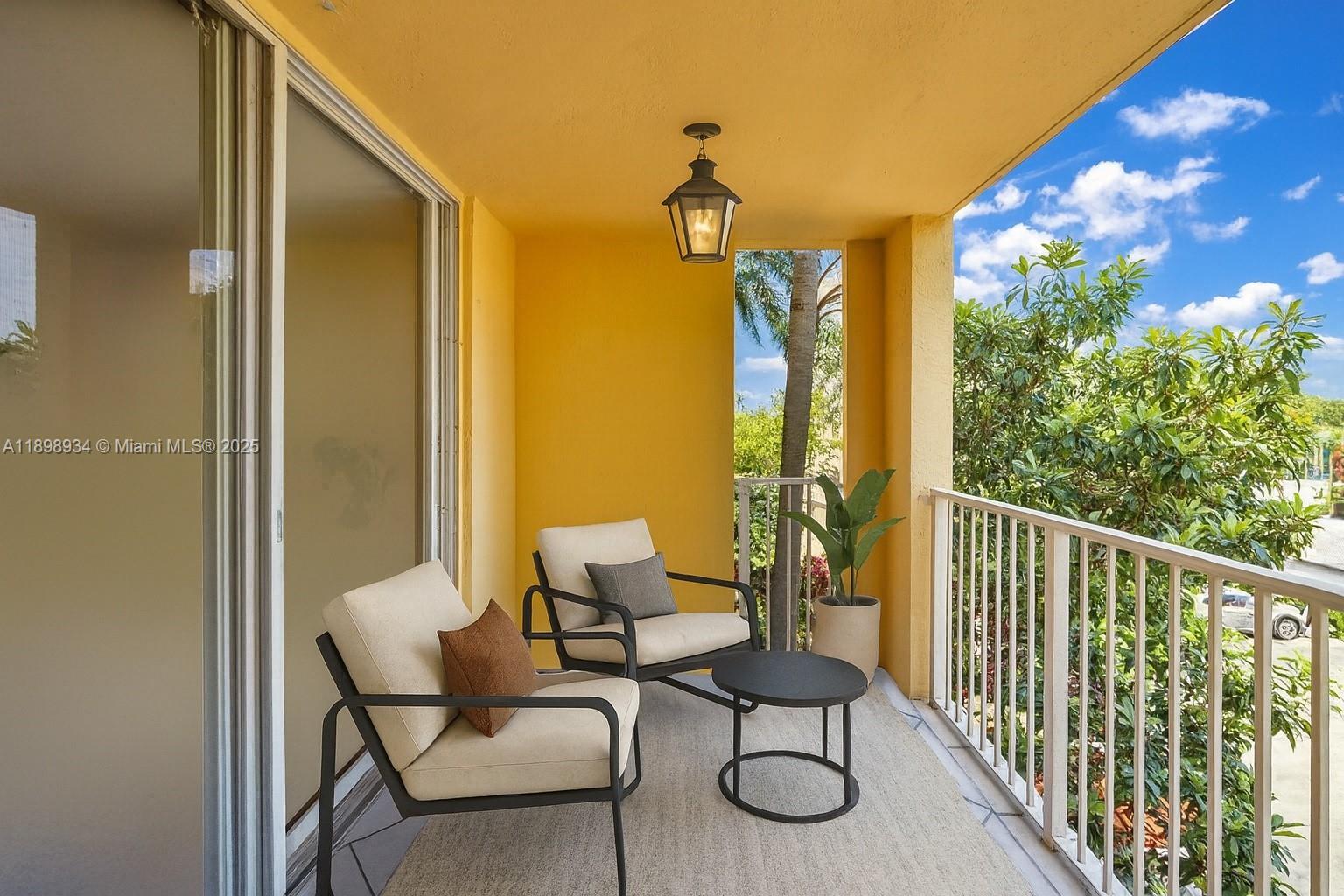 19555 E Country Club Dr #8307, Aventura FL 33180