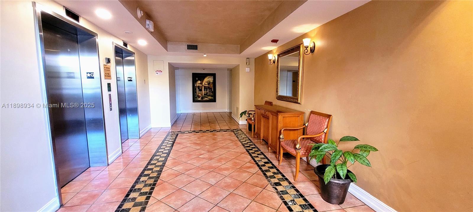19555 E Country Club Dr #8307, Aventura FL 33180