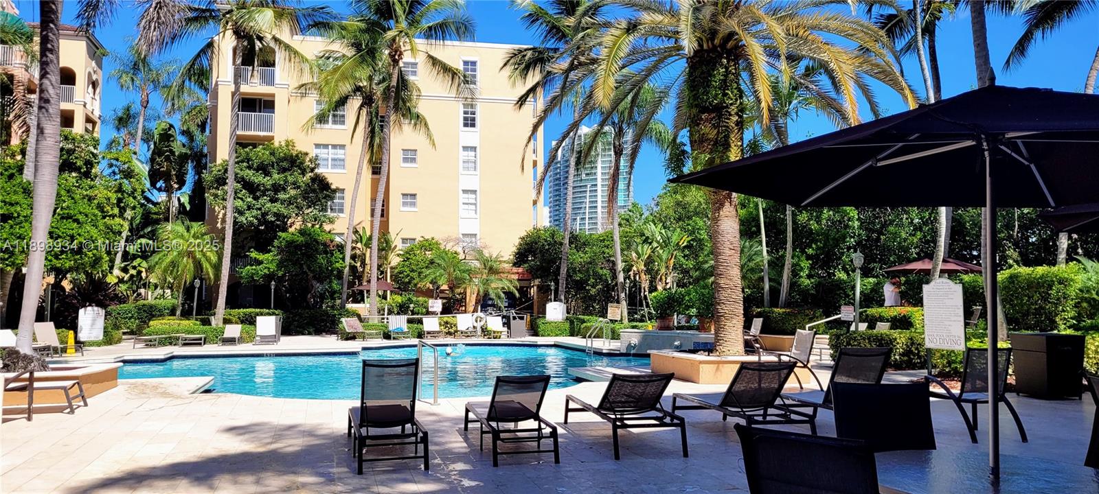 19555 E Country Club Dr #8307, Aventura FL 33180