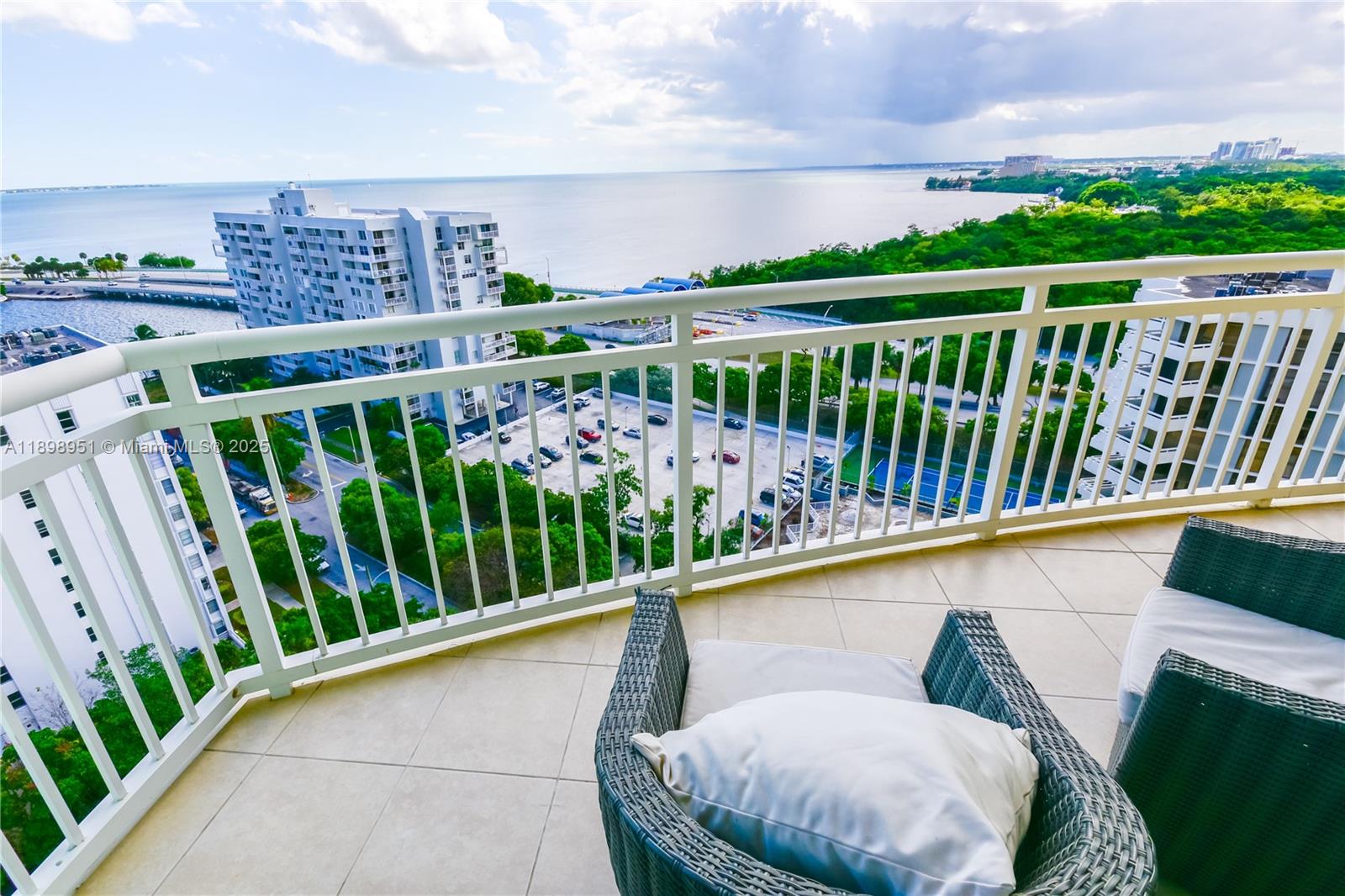 2475 Brickell Ave #1608, Miami FL 33129