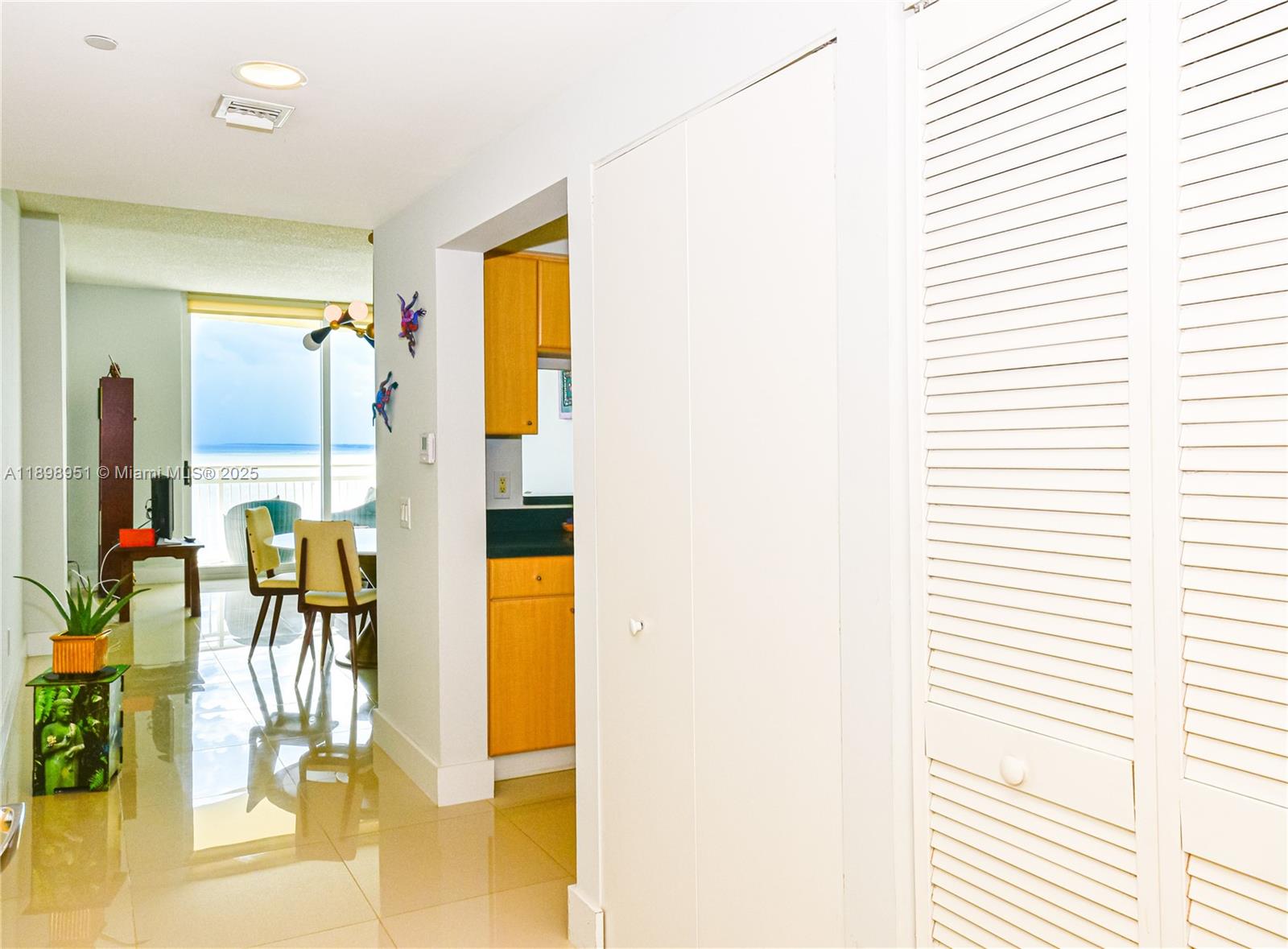 2475 Brickell Ave #1608, Miami FL 33129