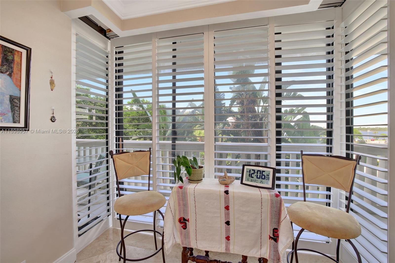 1000 ISLAND Blvd #302, Aventura FL 33160