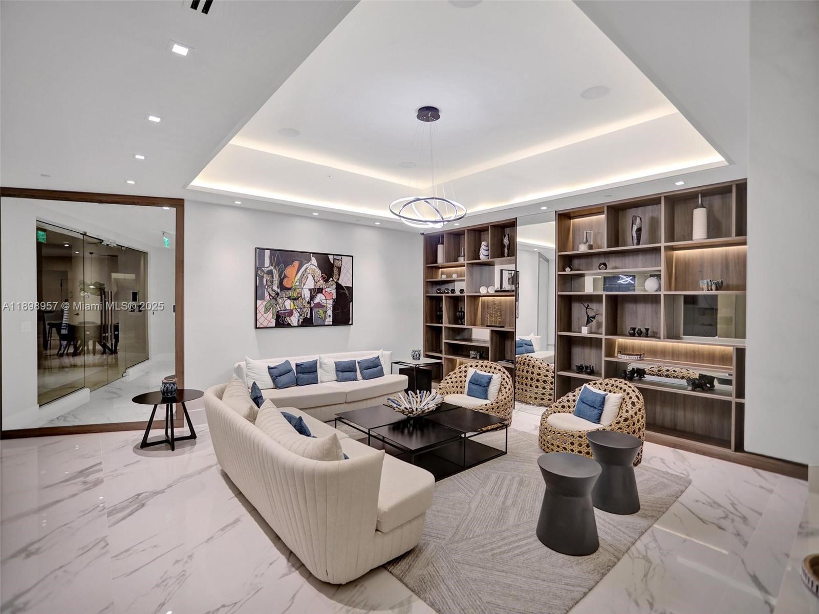 1000 ISLAND Blvd #302, Aventura FL 33160