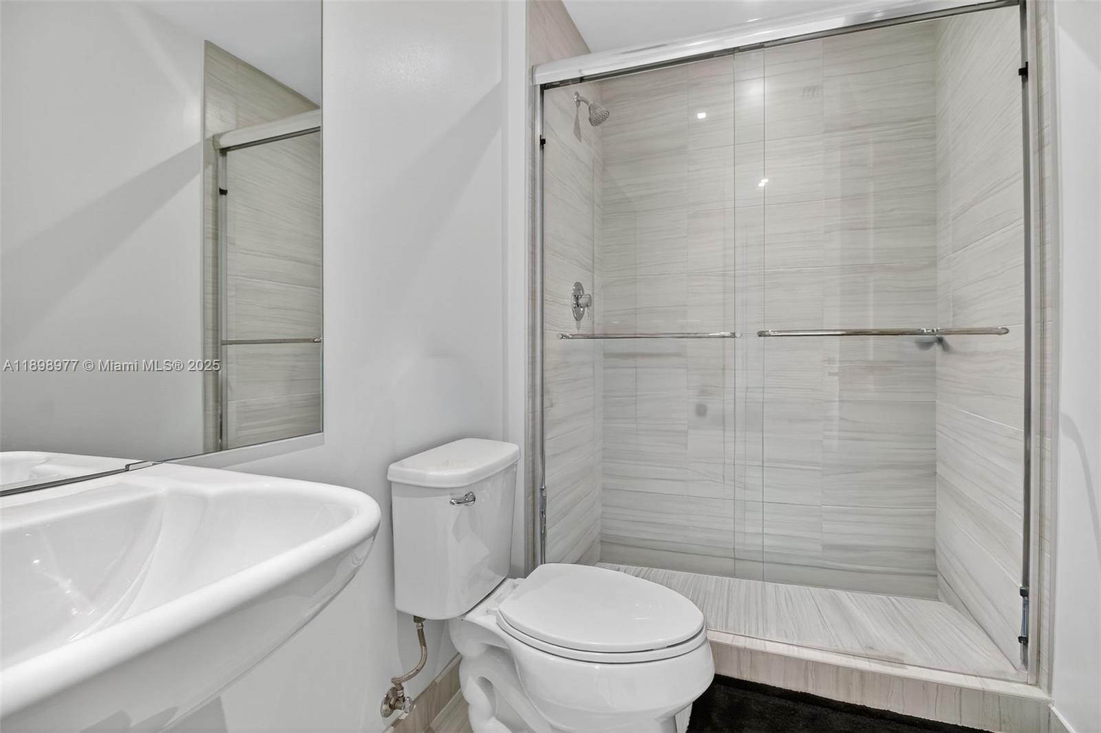 5000 Island Estates Dr #1107, Aventura FL 33160