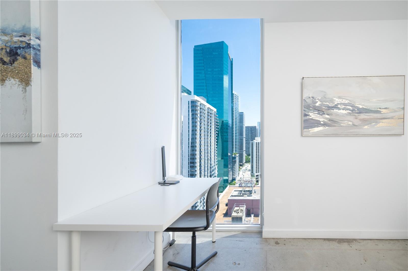 151 SE 1st St #2303, Miami FL 33131