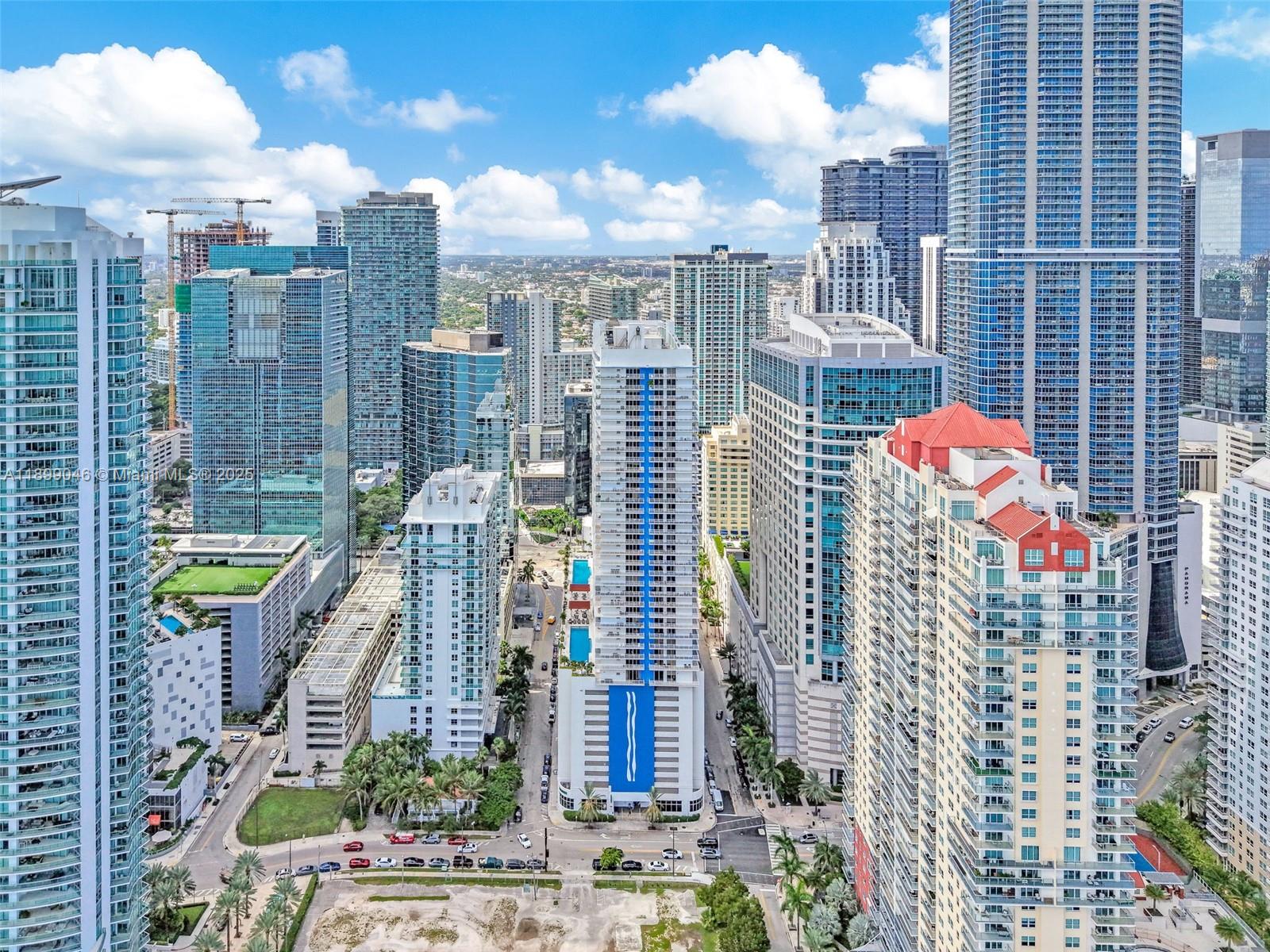 1200 Brickell Bay Dr #3501, Miami FL 33131