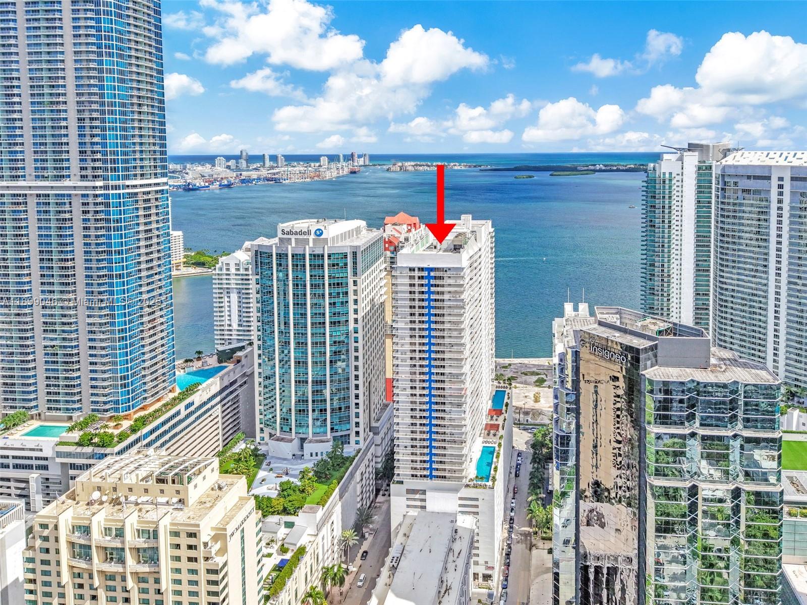 1200 Brickell Bay Dr #3501, Miami FL 33131