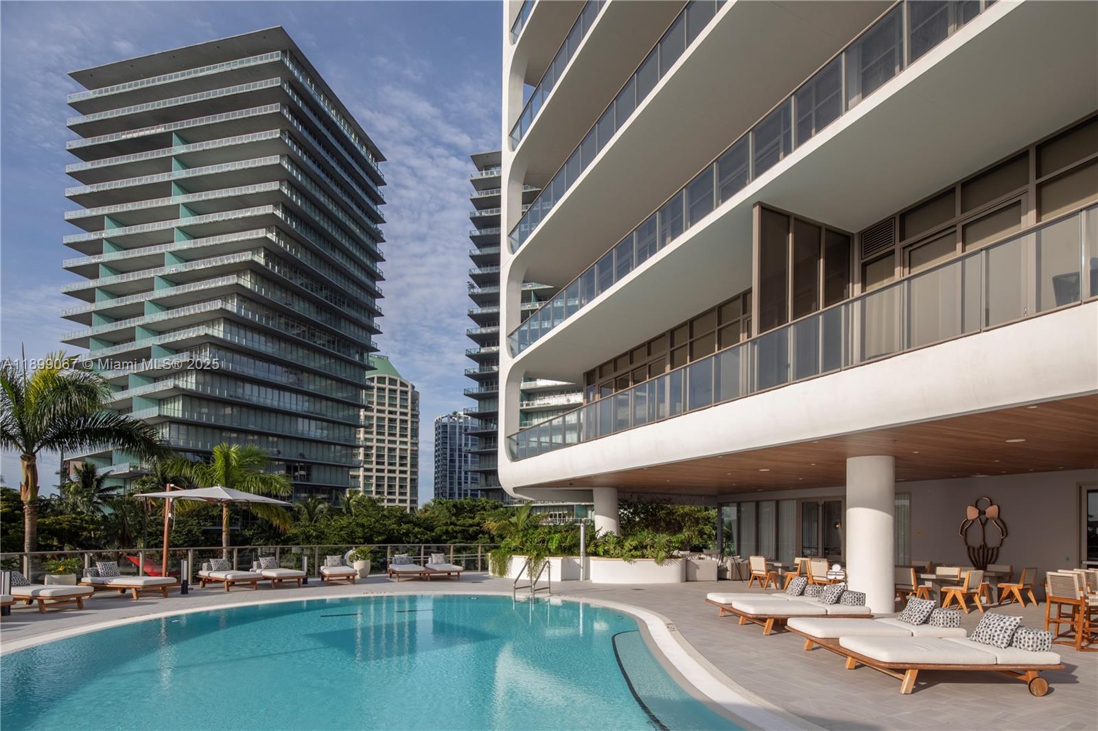 2655 S Bayshore Dr #910, Miami FL 33133