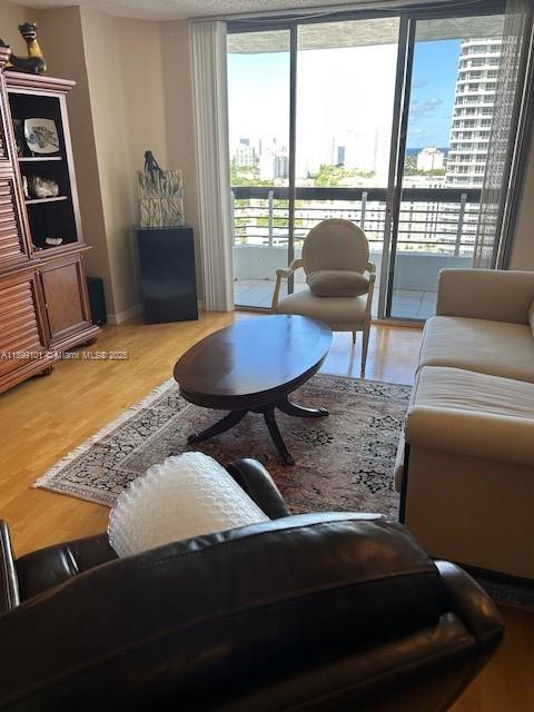 3530 N Mystic Pointe Dr #2307, Aventura FL 33180