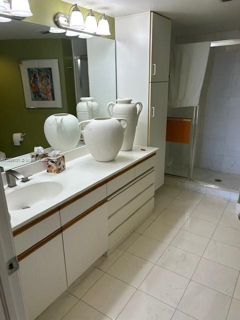 3530 N Mystic Pointe Dr #2307, Aventura FL 33180