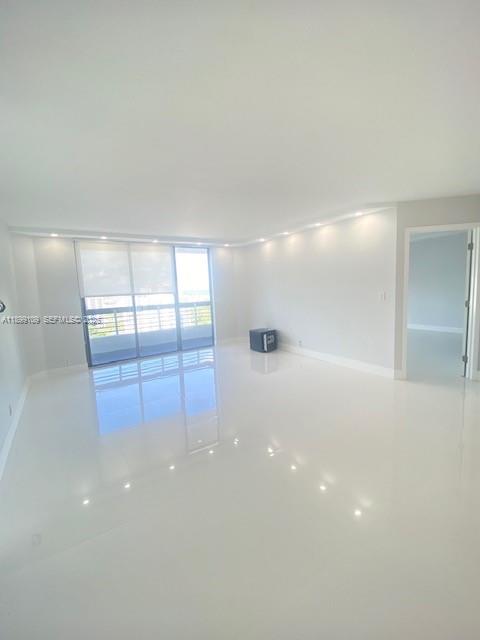 3530 Mystic Pointe Dr #2503, Aventura FL 33180