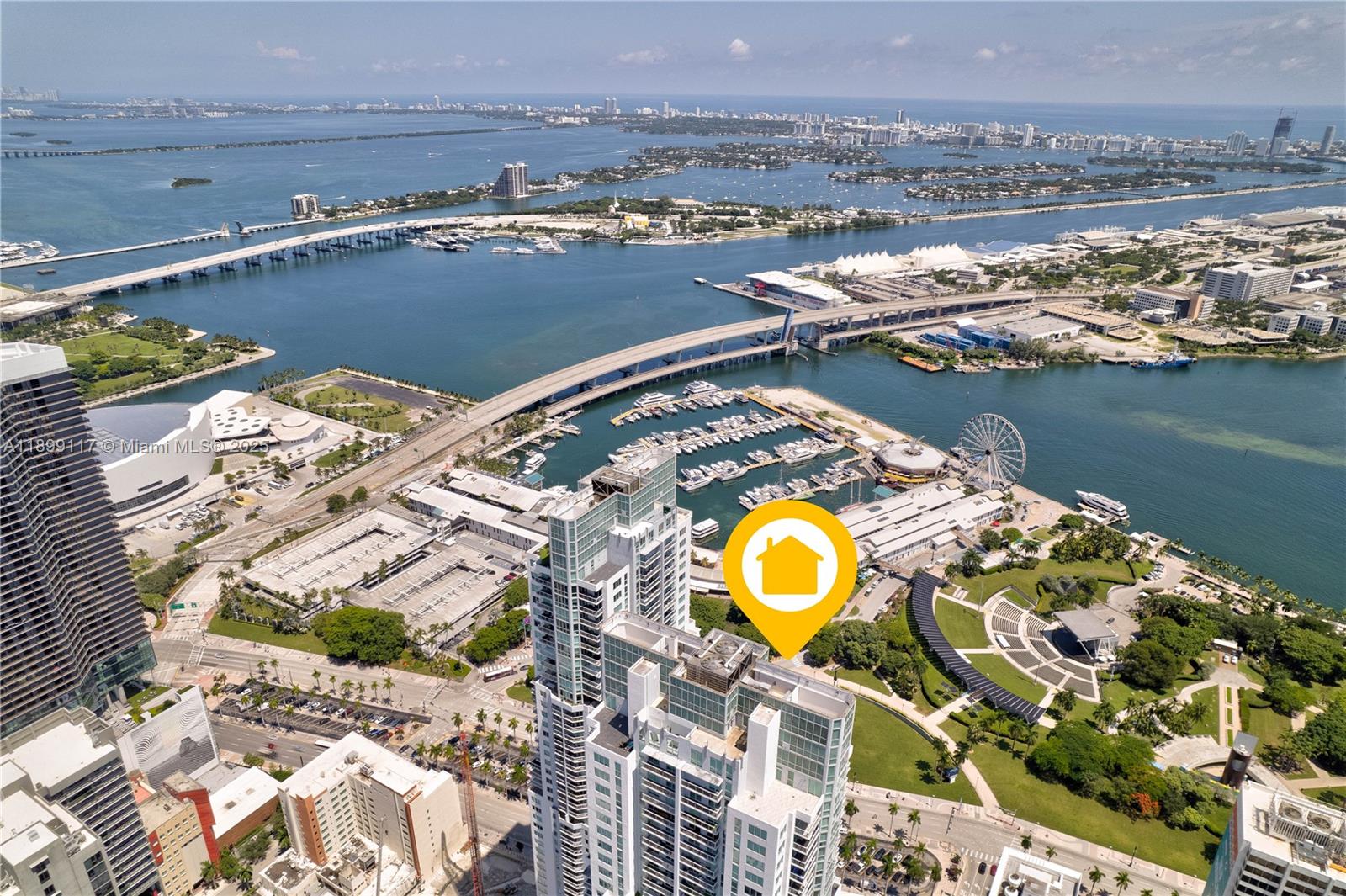 253 NE 2nd St #2003, Miami FL 33132
