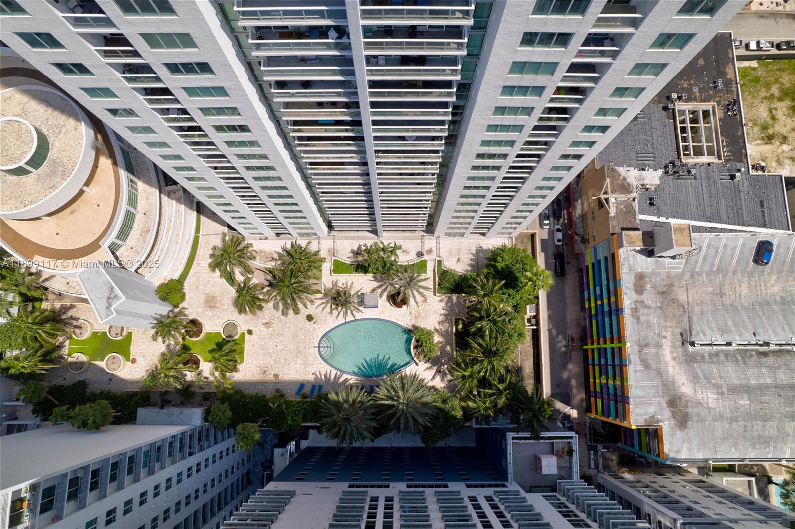 253 NE 2nd St #2003, Miami FL 33132