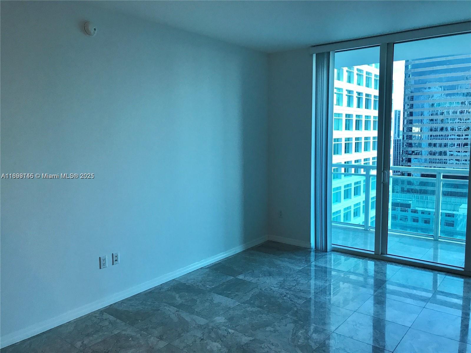 950 Brickell Bay Dr #2808, Miami FL 33131
