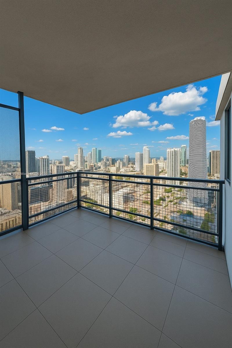 350 S Miami Ave #3811, Miami FL 33130
