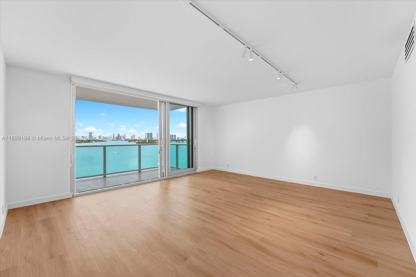 1000 West Ave #920, Miami Beach FL 33139