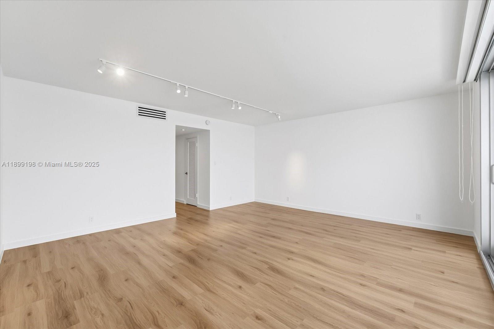 1000 West Ave #920, Miami Beach FL 33139