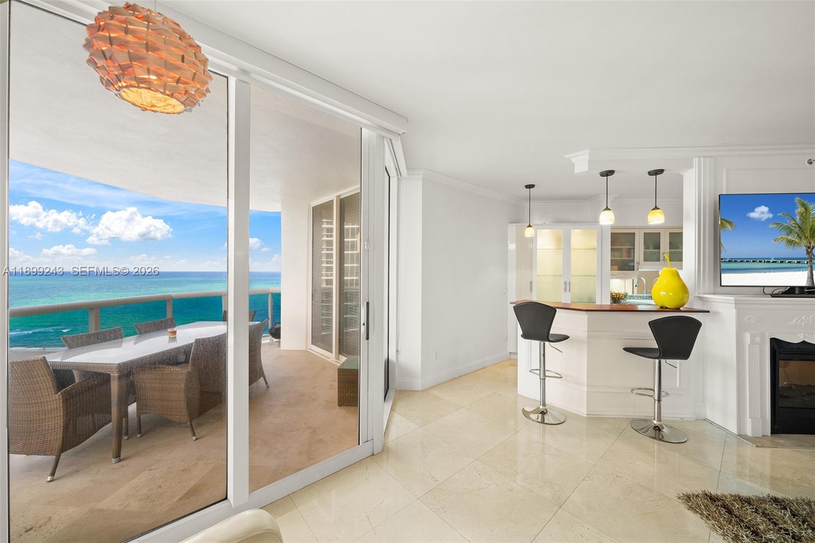 4775 Collins Ave #1708, Miami Beach FL 33140