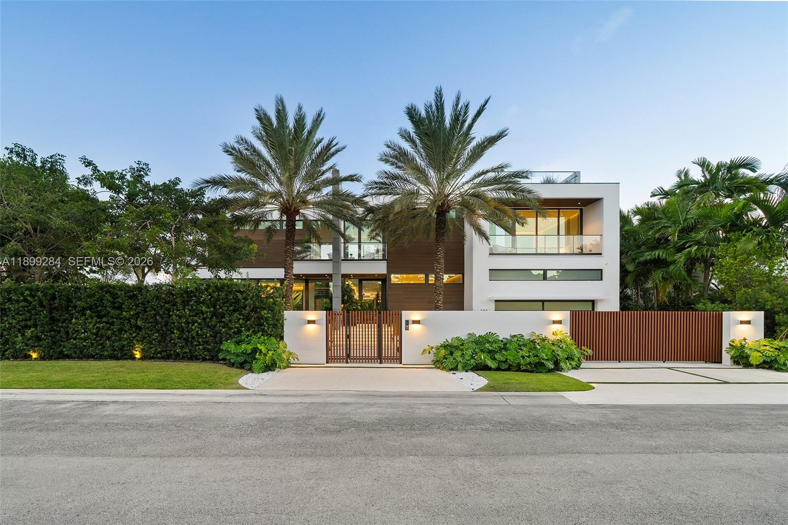 790 Lake, Miami FL 33137