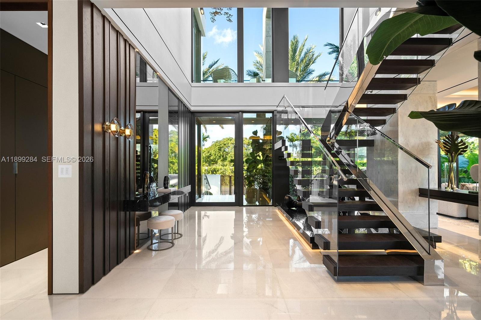 790 Lake, Miami FL 33137