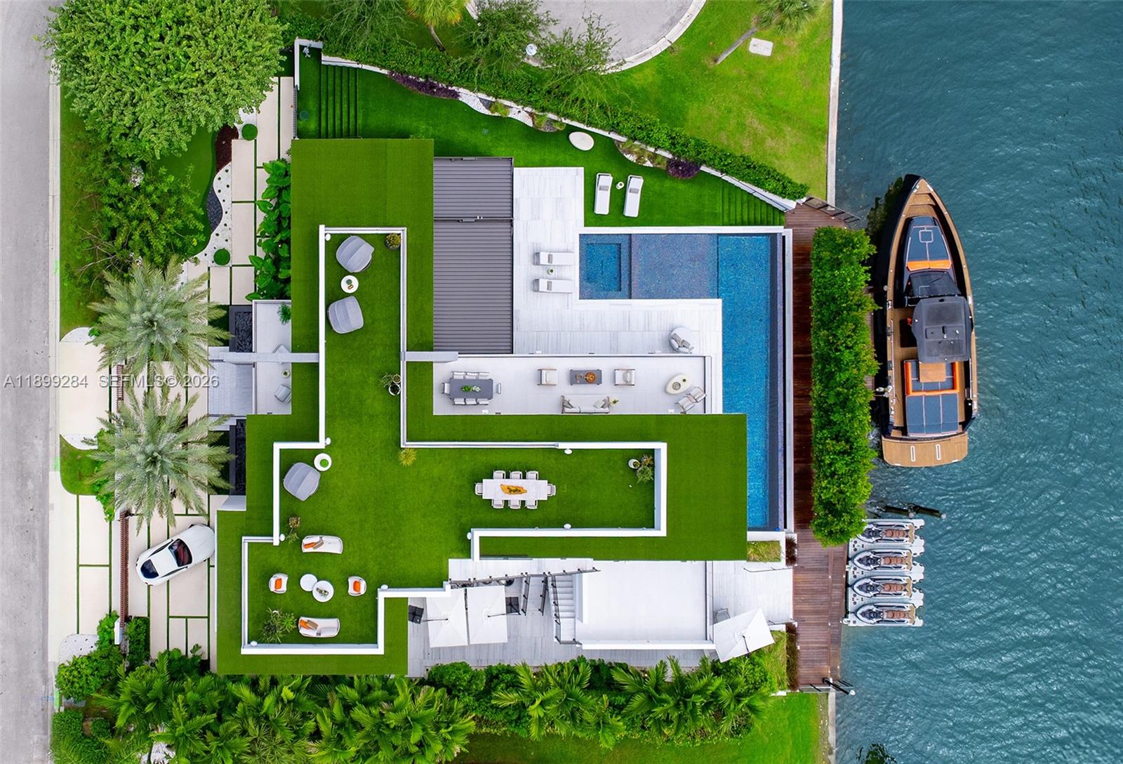 790 Lake, Miami FL 33137