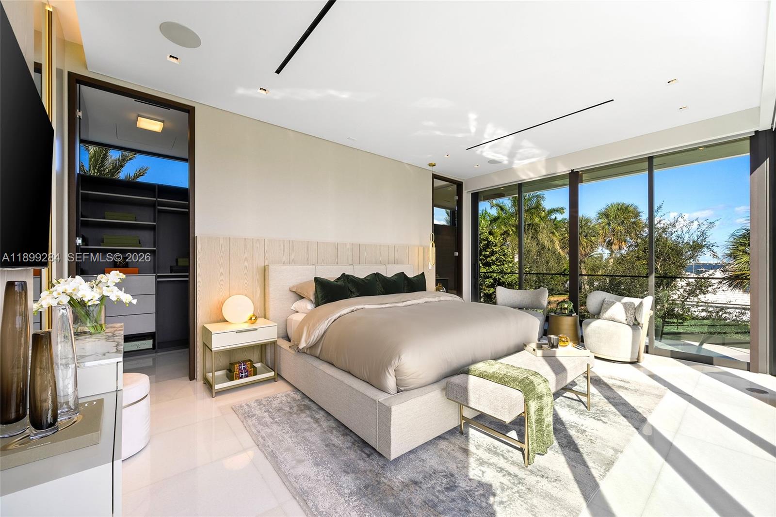 790 Lake, Miami FL 33137