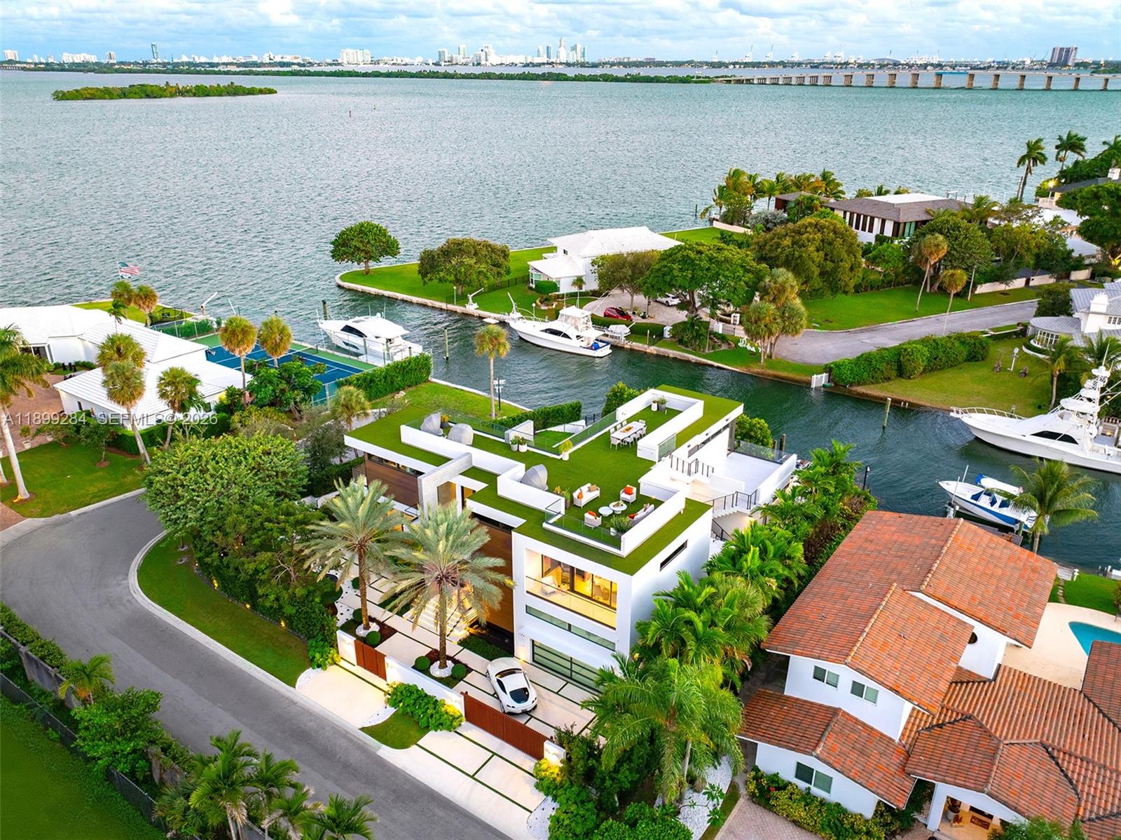 790 Lake, Miami FL 33137
