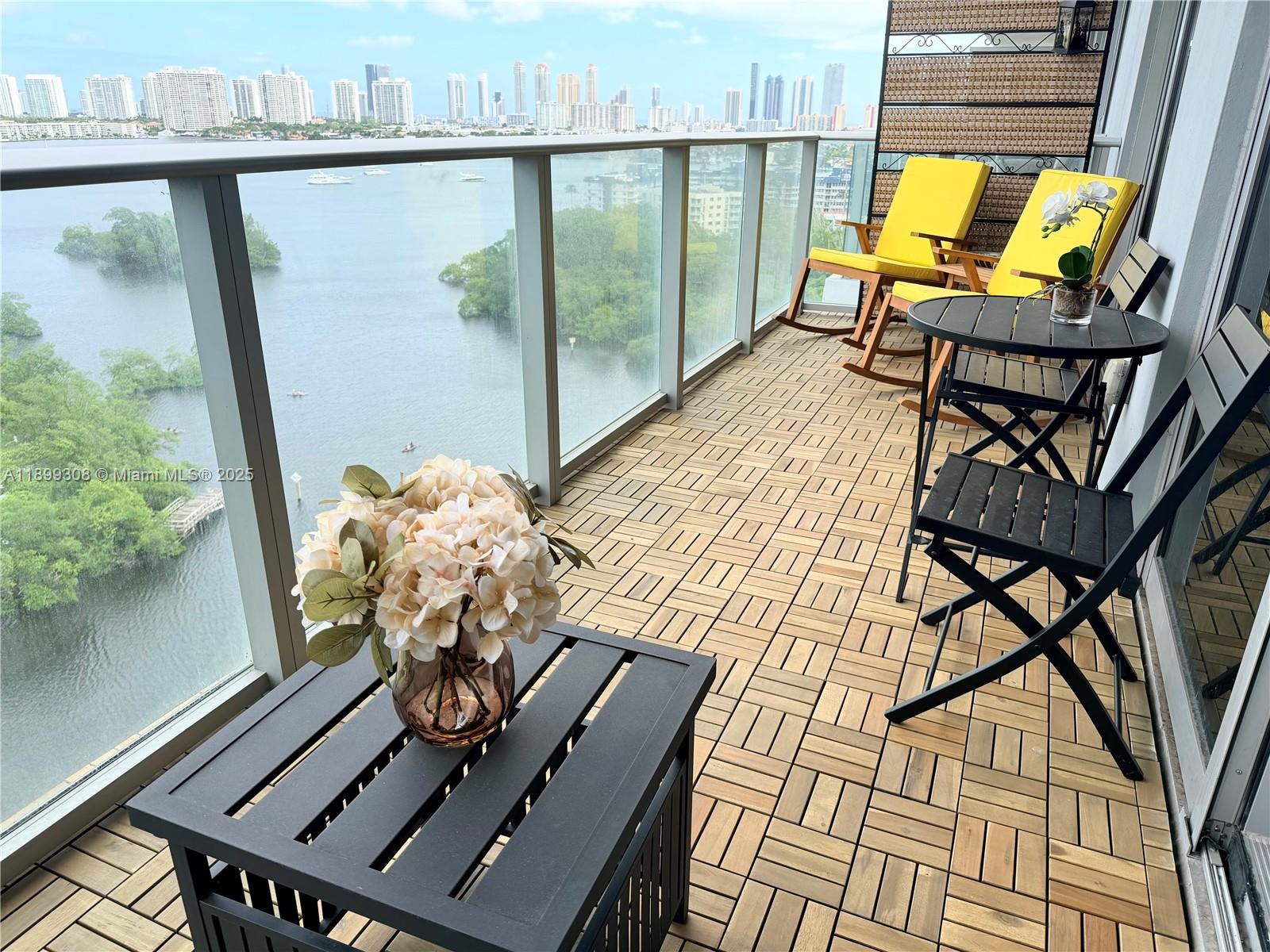 16385 Biscayne Blvd #1505, North Miami Beach FL 33160