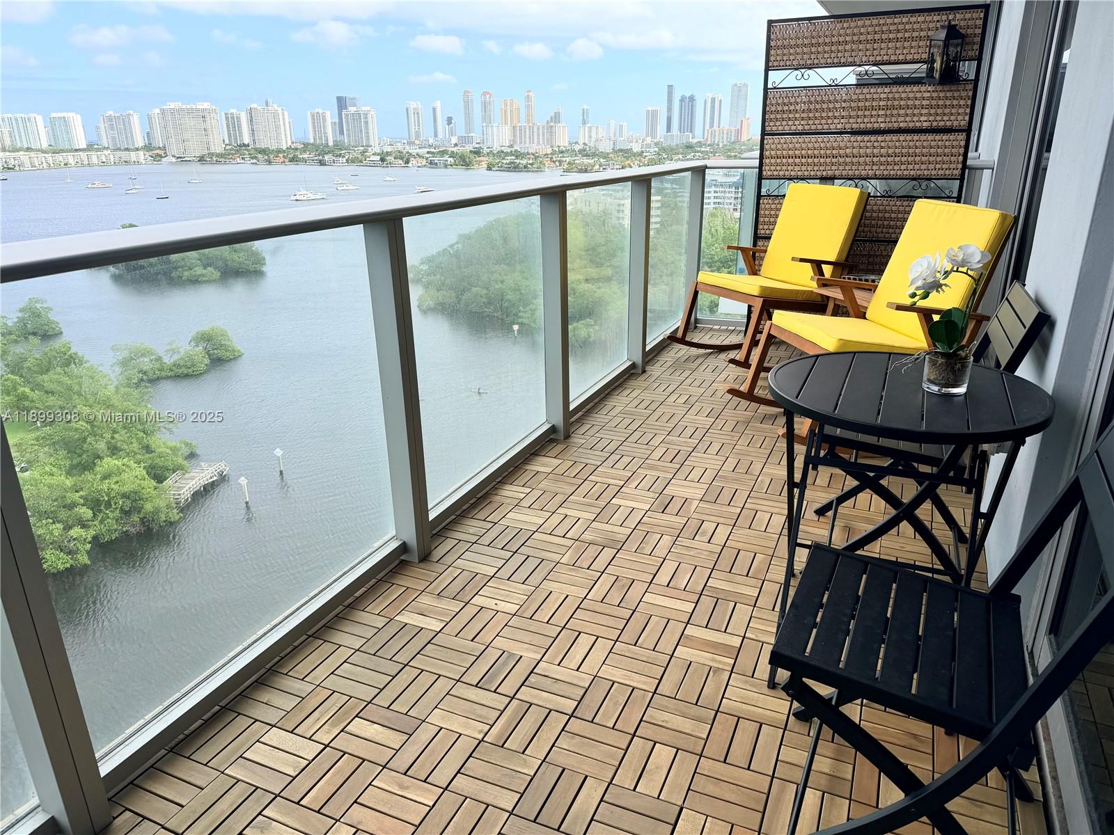 16385 Biscayne Blvd #1505, North Miami Beach FL 33160