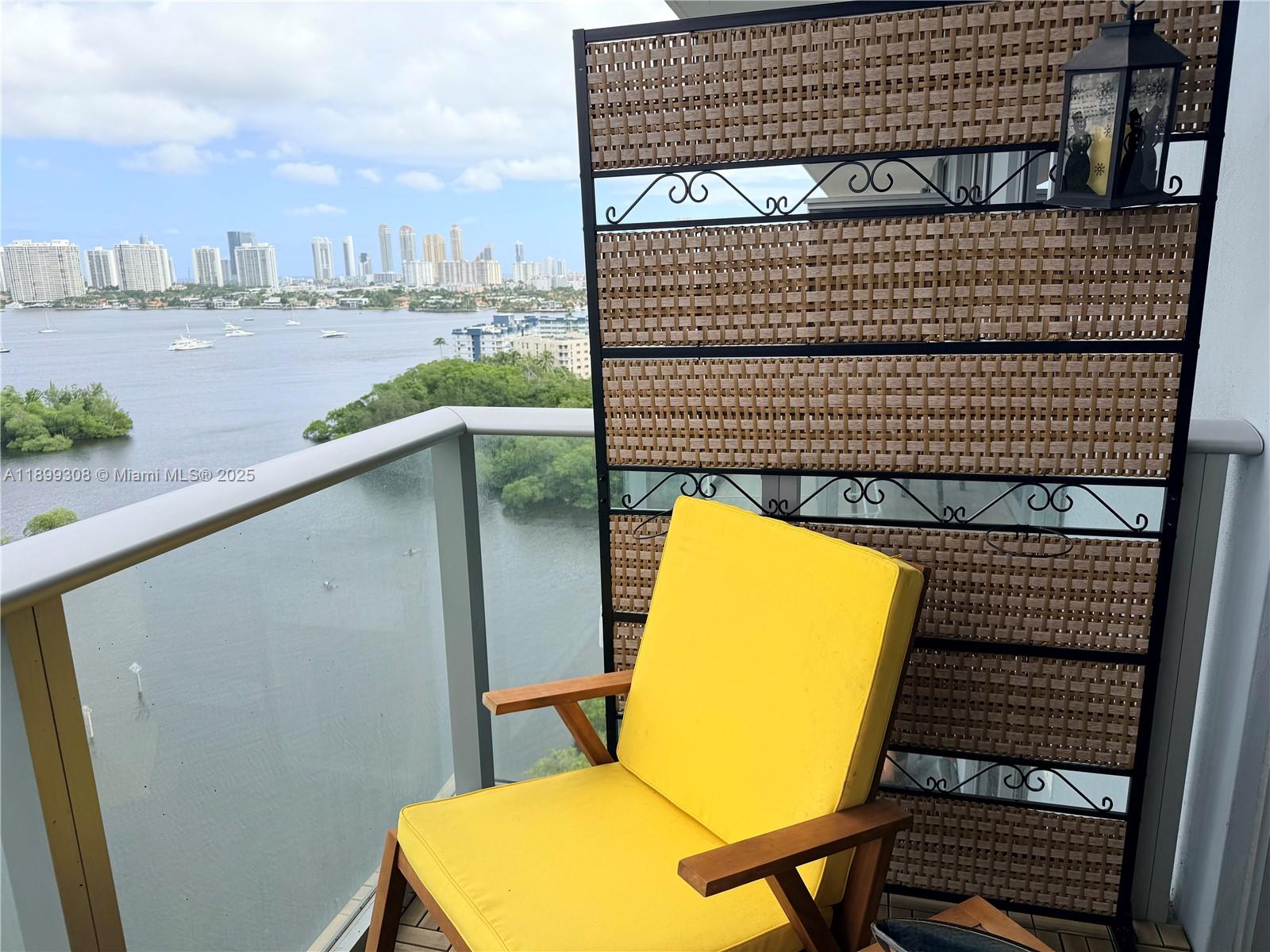 16385 Biscayne Blvd #1505, North Miami Beach FL 33160