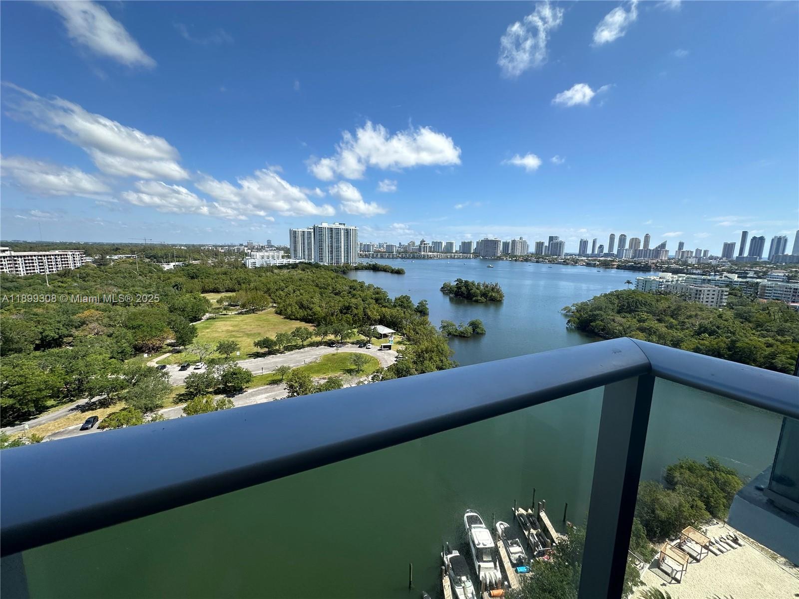 16385 Biscayne Blvd #1505, North Miami Beach FL 33160