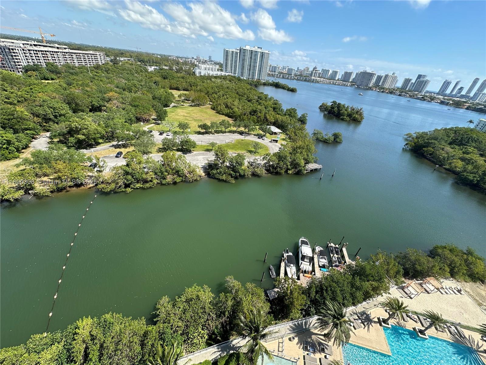 16385 Biscayne Blvd #1505, North Miami Beach FL 33160