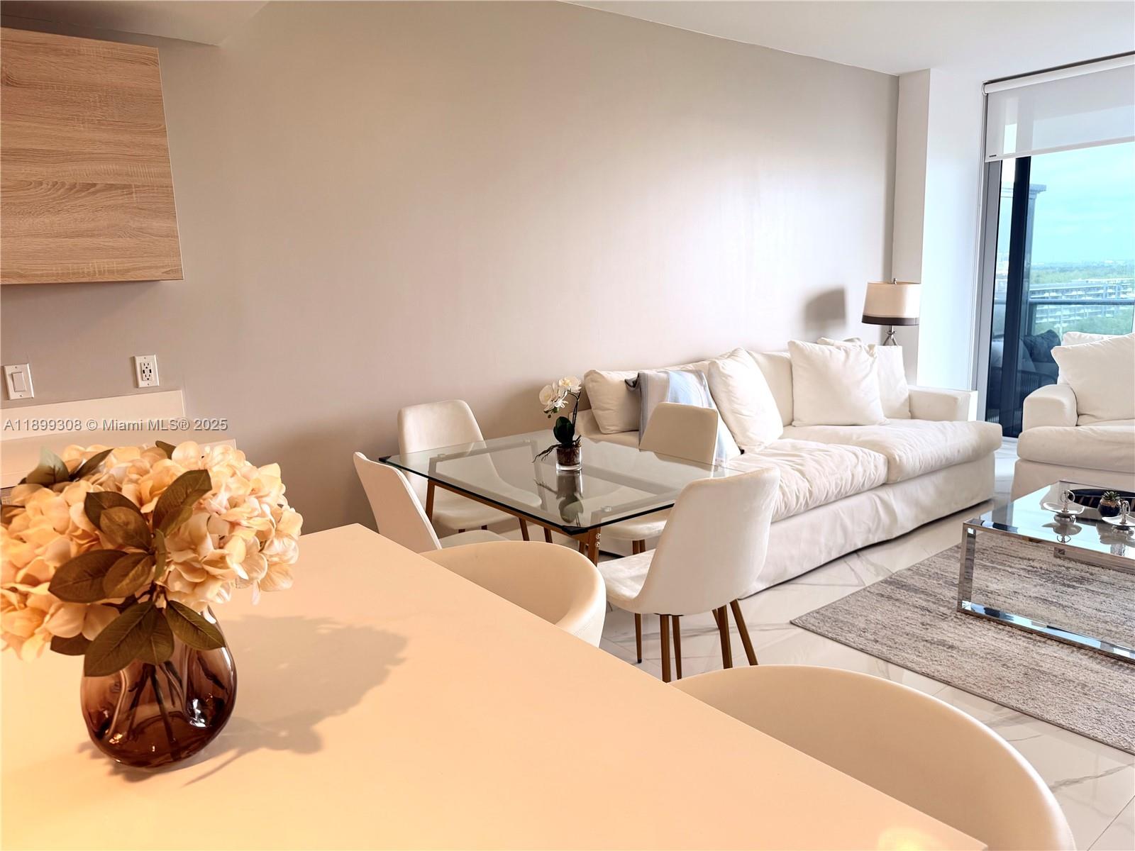16385 Biscayne Blvd #1505, North Miami Beach FL 33160