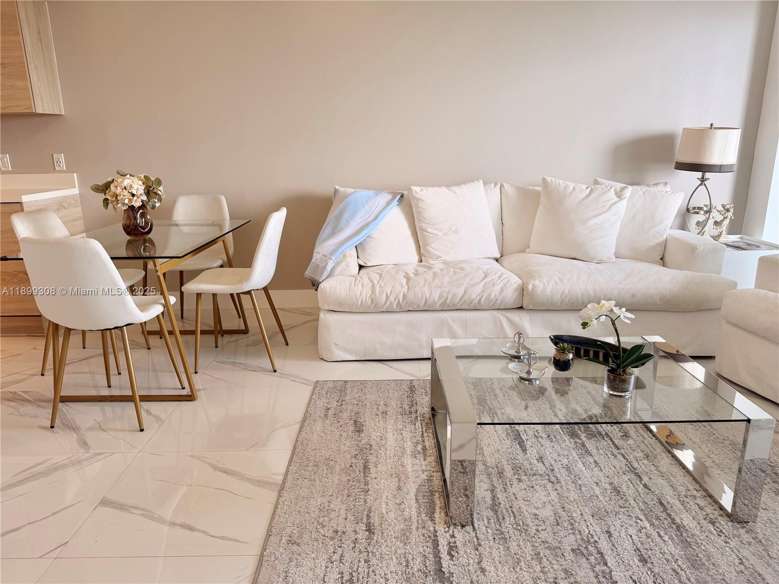 16385 Biscayne Blvd #1505, North Miami Beach FL 33160