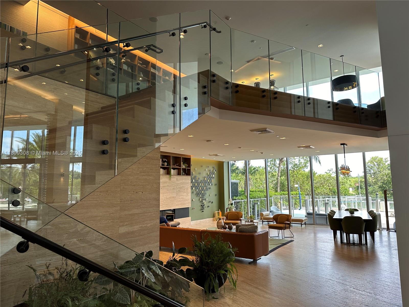 16385 Biscayne Blvd #1505, North Miami Beach FL 33160