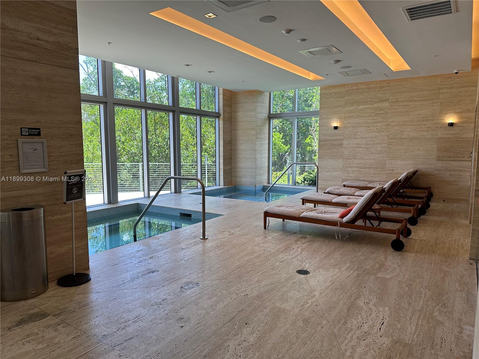 16385 Biscayne Blvd #1505, North Miami Beach FL 33160