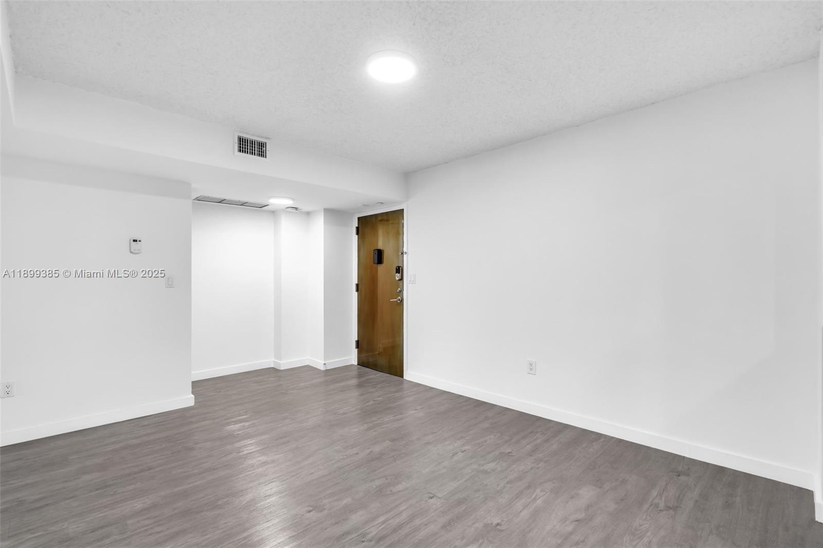 2333 Brickell Ave #PH208, Miami FL 33129